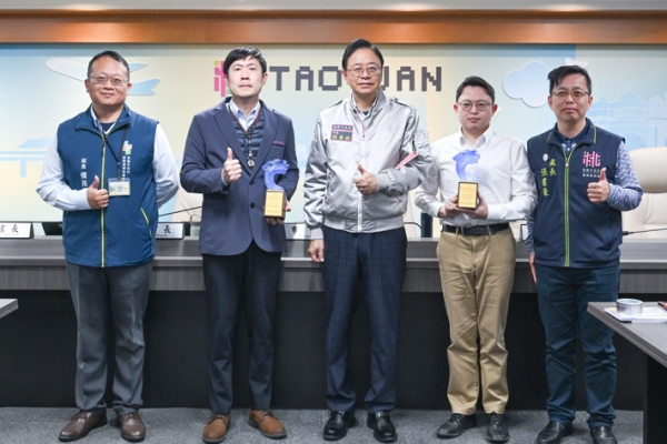雲端物聯網創新獎肯定桃園市市民卡APP　桃園市長張善政強調深化應用加速數位轉型與智慧便民