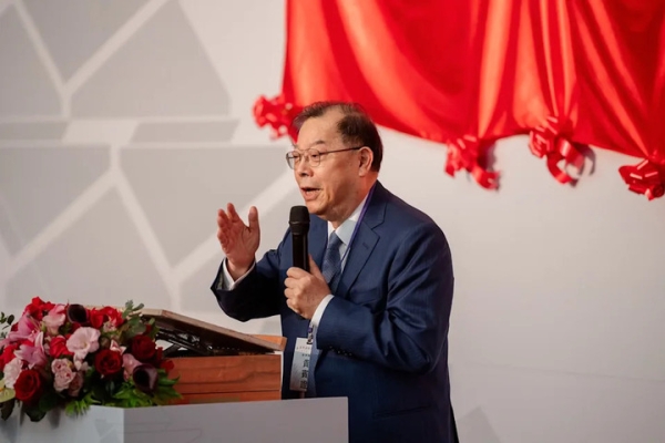力積電董事長黃崇仁逝世　新竹半導體業界震撼，公司宣布謝再居代理董事長
