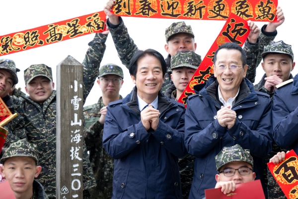 賴清德總統在農曆春節小年夜談話中向國人同胞拜年，表達對全民全年辛勞付出的感謝與敬意