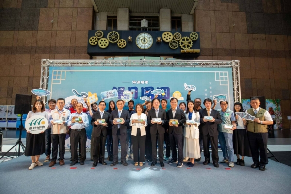 屏東攜手臺鐵推「鰻月團圓」雙鰻便當 9月23日起全臺限量開賣